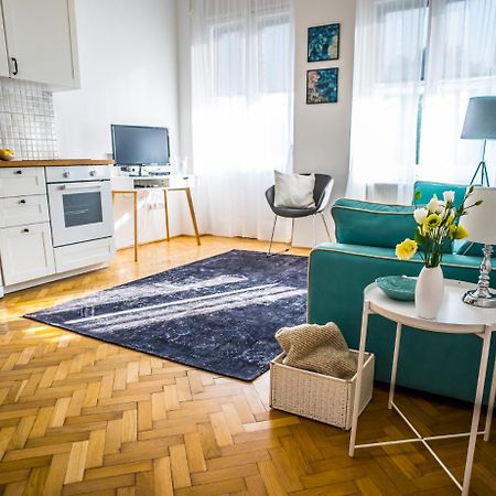 Ybl Apartment City Center Székesfehérvár المظهر الخارجي الصورة