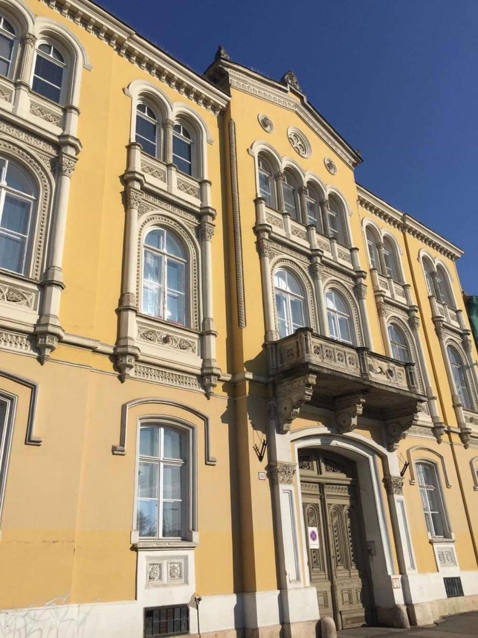 Ybl Apartment City Center Székesfehérvár المظهر الخارجي الصورة